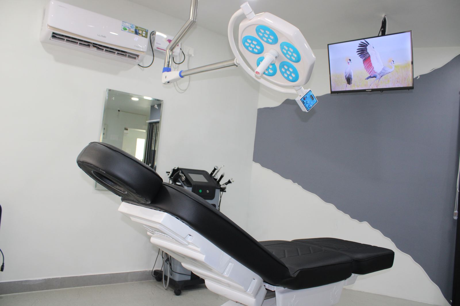 Face & skin suite at GIA Clinics Gurunanak Colony