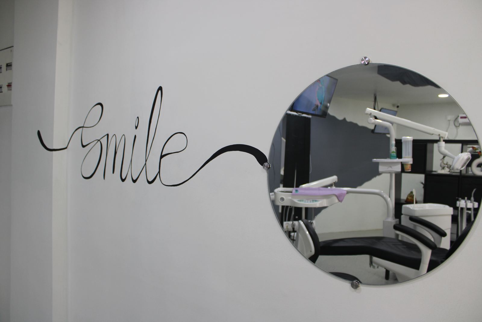 Smile wall at GIA Clinics Gurunanak Colony