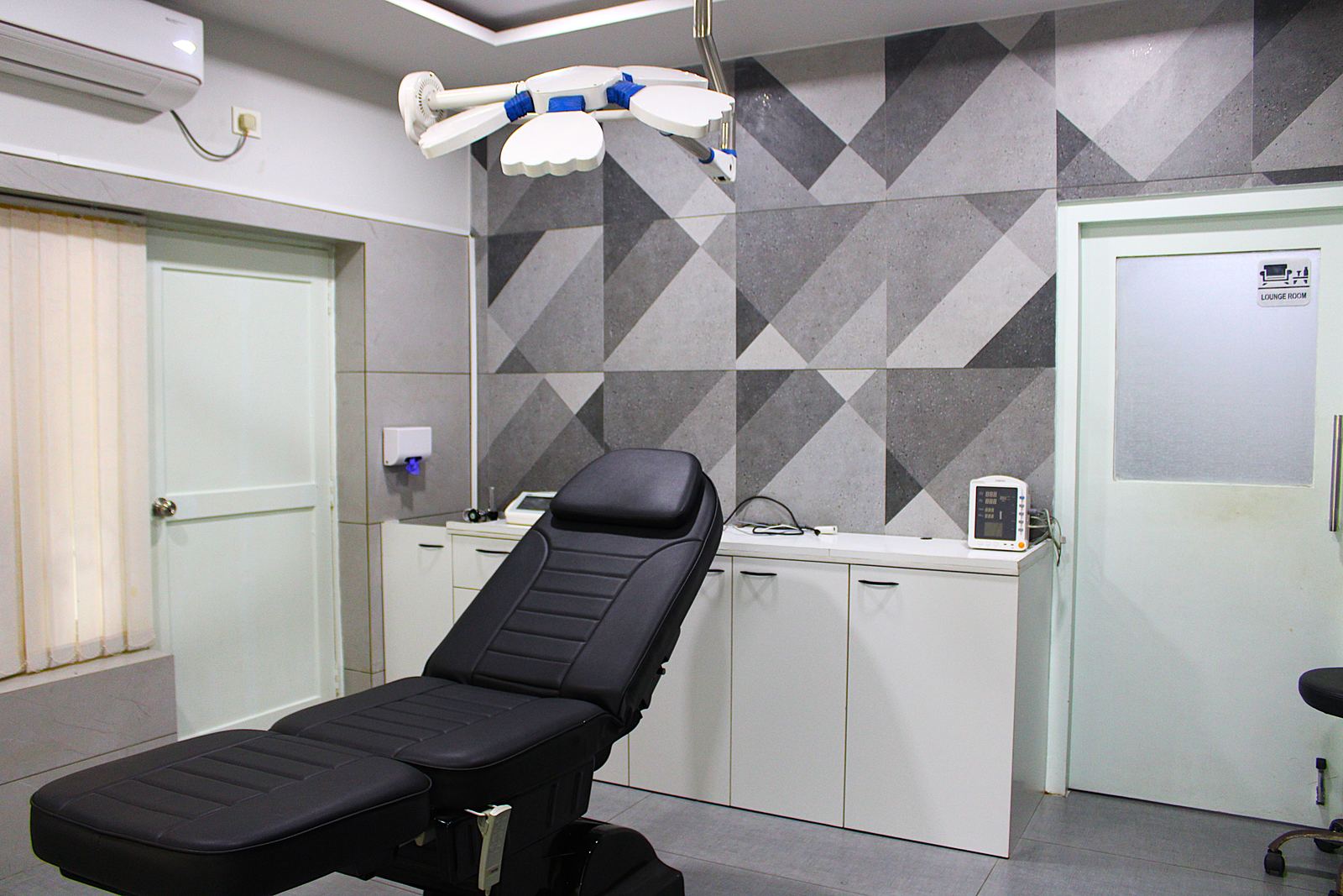 Face & hair suite at GIA Clinics Gunadala