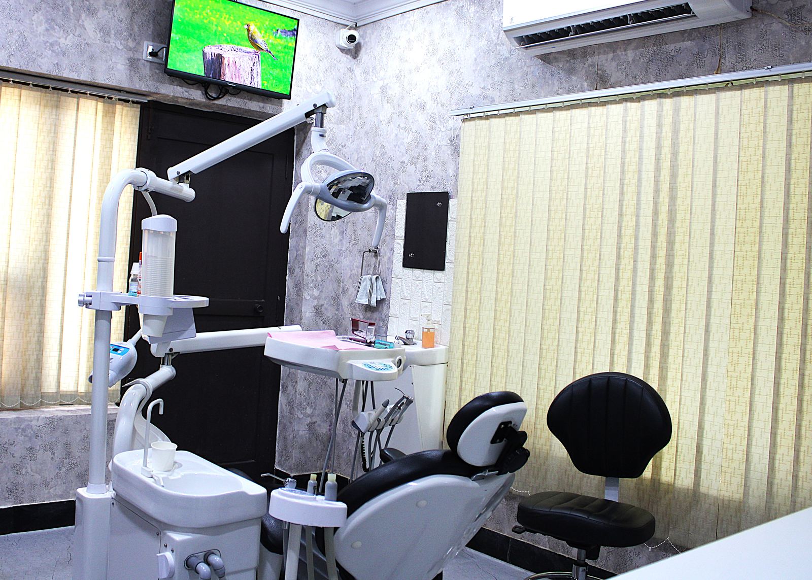 Treatment room at GIA Clinics Gunadala